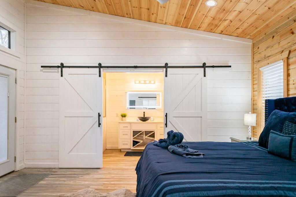 Diamond Cabin W/ Jet Shower & Secluded Back Deck! Broken Bow Exterior photo
